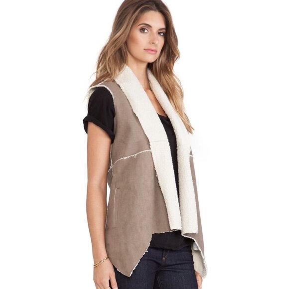 Revolve BB Dakota Levy Shearling Fleece Vest Faux Fur Size Small‎ Walnut Brown - Picture 2 of 10